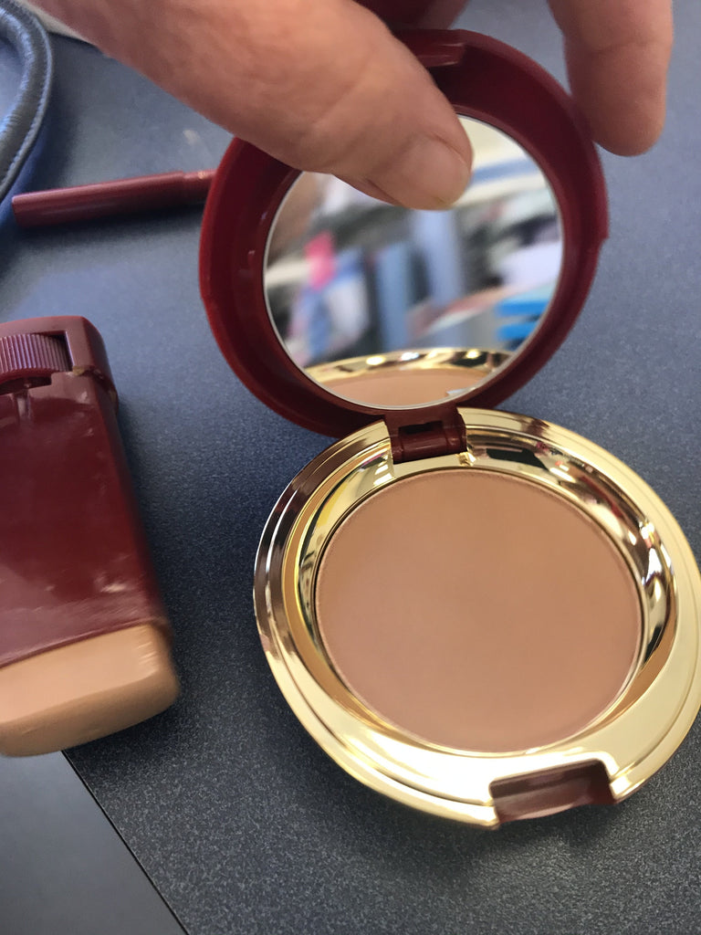 Shiseido Makeup SHISEIDO SUBSTITUTE Moisture Mist Tahitian Beige Stick Foundation